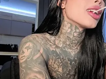 Stripchat Best Webcam of belllbonniie