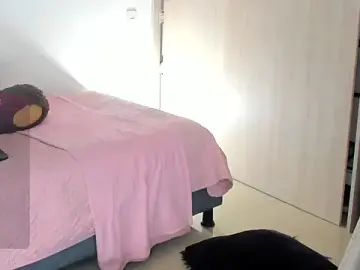 Stripchat Adult Webcam of hollyprincess_2