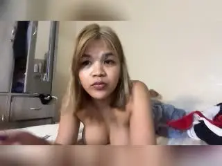 Xlovecam Adult Webcams of YourBestGirlX