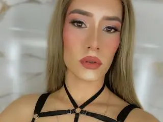 Xlovecam Sex Chat of CamiiNiieves