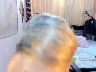 Xlovecam Watch Live Sex Cams of MistressMelon