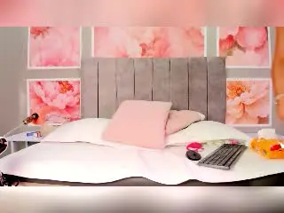 Xlovecam Private Sex Chat of ValeryTranss