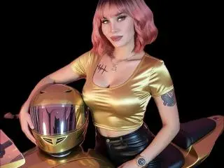 Xlovecam Adult Webcam of LoveMeKara