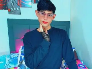 Xlovecam Sex Chat of Allisonth