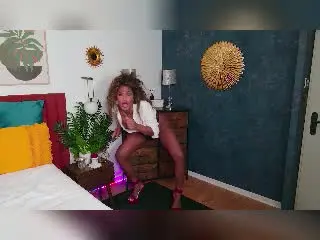 Xlovecam Watch Live Sex Cams of Shaniabeaute