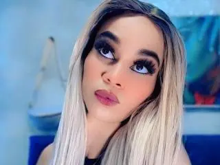Xlovecam Live Sex of KateHadid